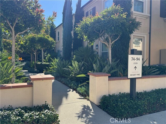 Foto del edificio - 4760 Irvine Blvd