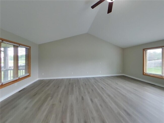 Building Photo - 10527 61st Pl