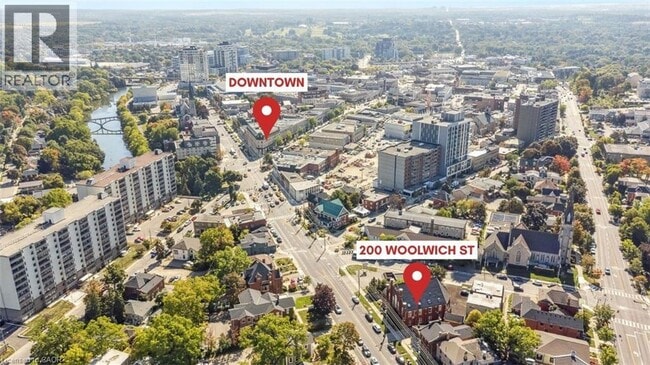 Building Photo - 200 Woolwich St