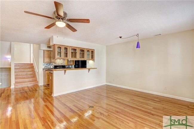 Foto del edificio - 8 E 33rd St