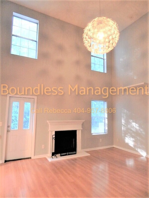 Building Photo - 2261 Charleston Pointe SE