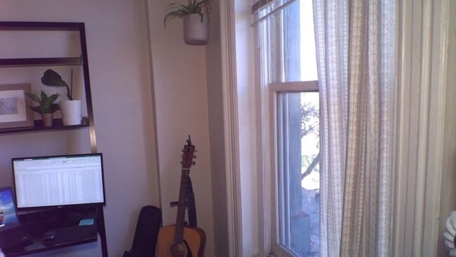 Building Photo - 30 Holyoke St