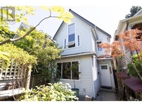 Building Photo - 1160 E Pender St