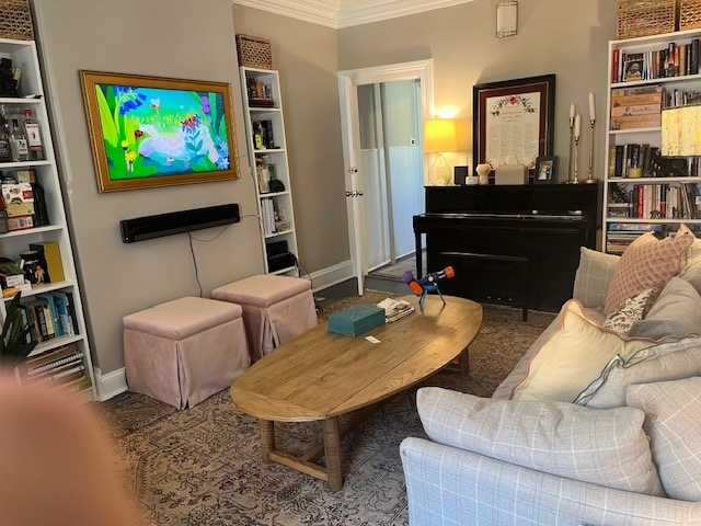 Photo - 335 7th St House