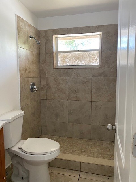 Foto del edificio - 2746 Johnson St