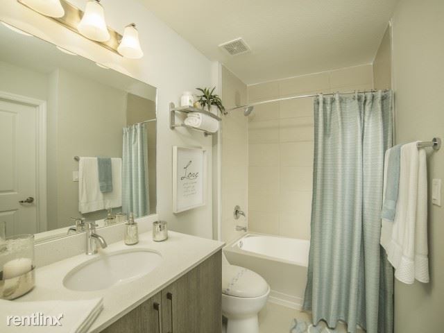 Foto del edificio - 1 br, 1 bath  - 950 SW 57th Ave # 1BED