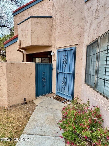 Foto del edificio - 4281 N River Grove Cir
