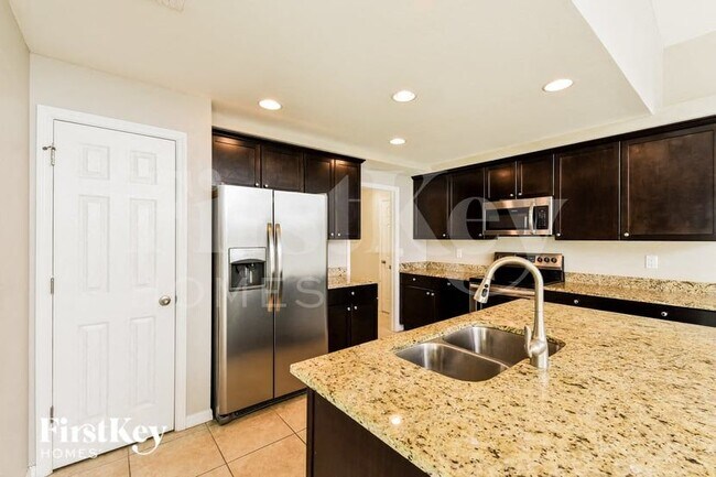 Foto del edificio - 606 NW 26th St