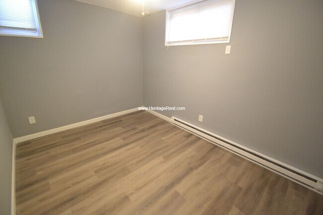 Foto del edificio - 6330 Montgomery Rd