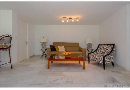 Building Photo - 735 Intracoastal Dr