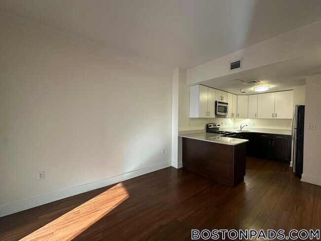 Foto del edificio - 8 Winter Pl