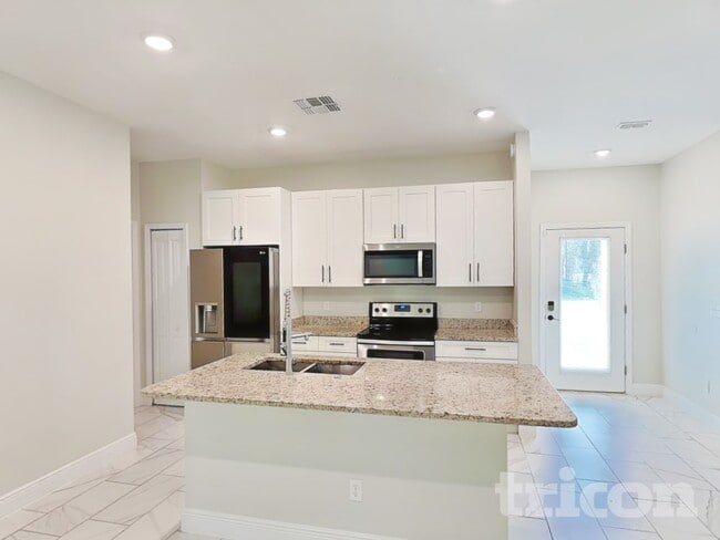 Building Photo - 1297 13th St