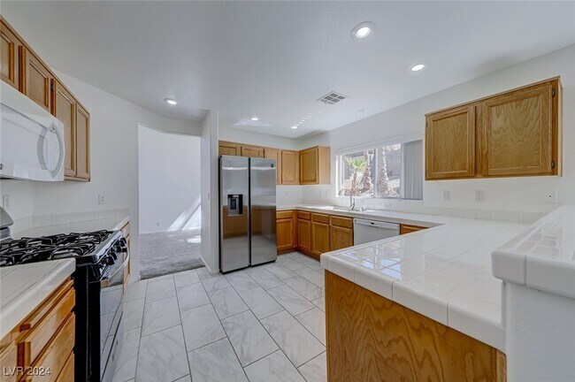 Building Photo - 168 Herbie Ln