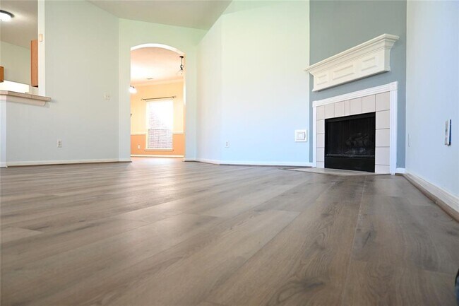 Foto del edificio - 14426 Cypress Meadow Dr