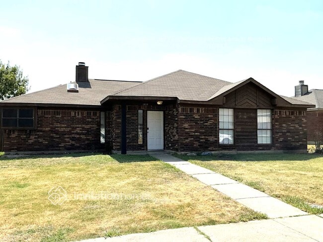 Building Photo - 1610 Autumn Breeze Ln