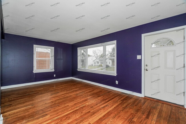 Foto del edificio - 3965 Ashby Rd