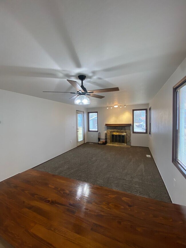 Foto del edificio - Well maintained (1) bedroom, (1) bathroom ...