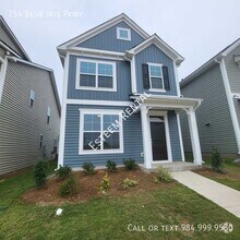 Building Photo - 254 Blue Iris Pkwy