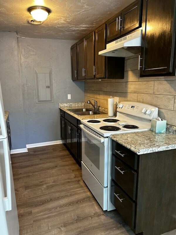 Building Photo - 1332 South 9th Street - 1332 Lower