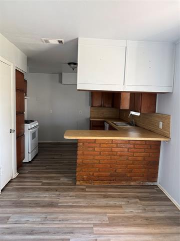 Foto del edificio - 205 W Marshall St