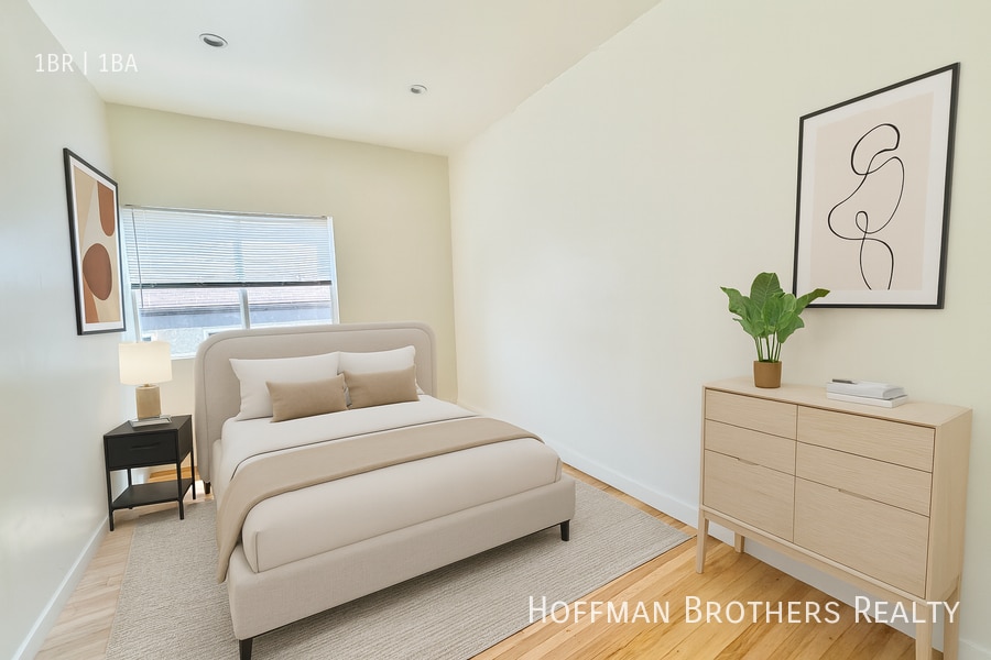 Foto del edificio - 515-518 3/4 N Mariposa Ave-515 3/4