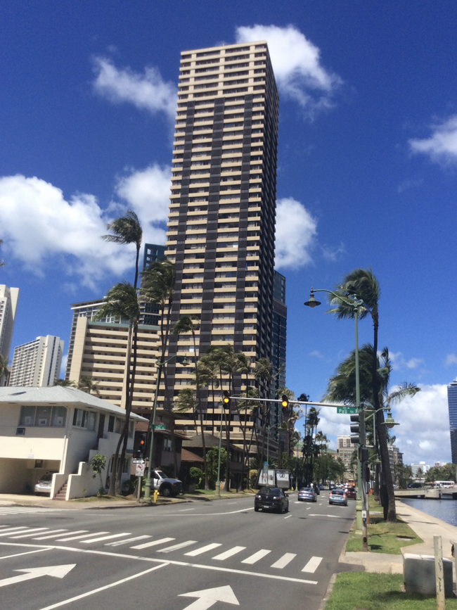 Foto del edificio - 444 Niu St