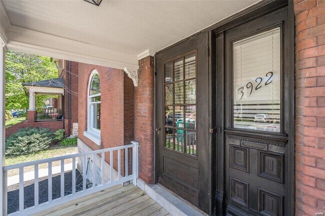 Building Photo - 3922 Castleman Ave