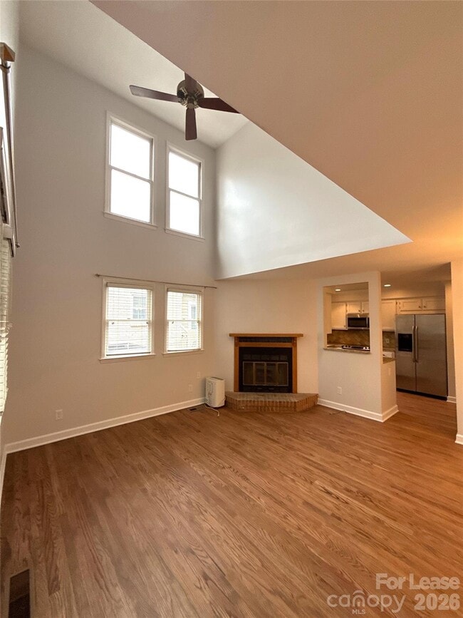 Building Photo - 815 Lexington Ave