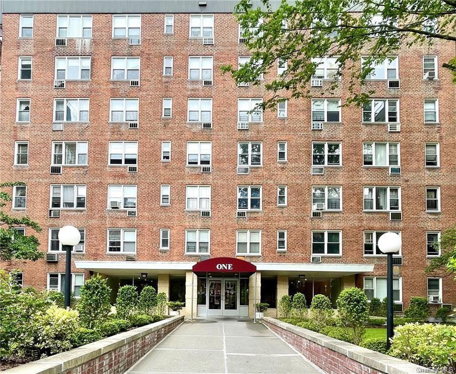 1 Sadore Ln Unit 5H, Yonkers, NY 10710 Condo for Rent in Yonkers, NY