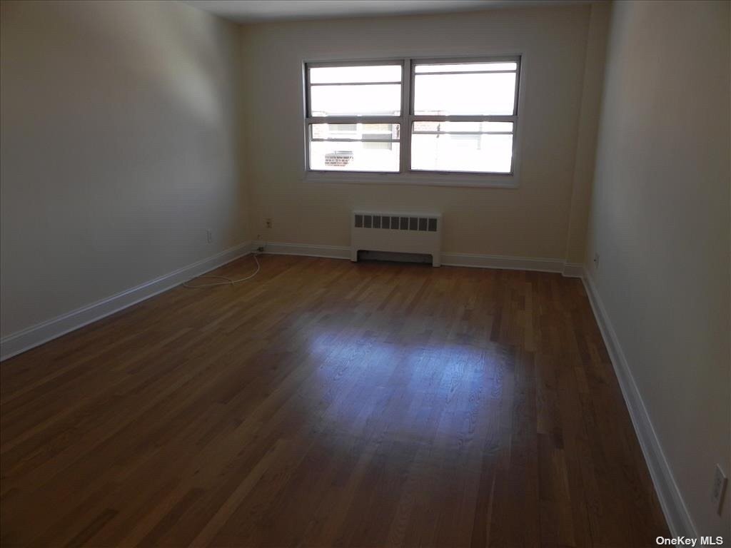 Foto principal - 9 Schenck Ave