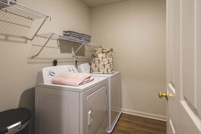 The Dolly Laundry Room - Sunchase at James Madison