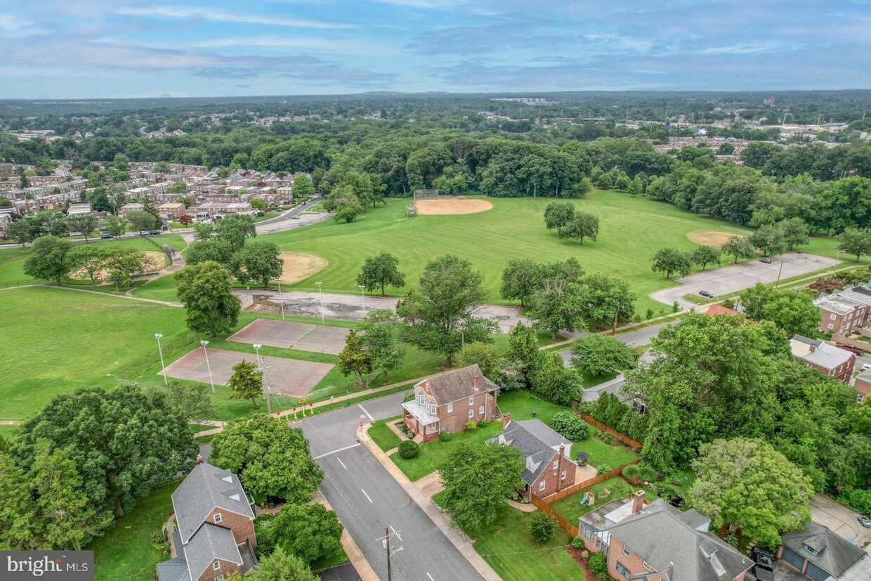 731 S Dupont St, Wilmington, DE 19805 House Rental in Wilmington, DE