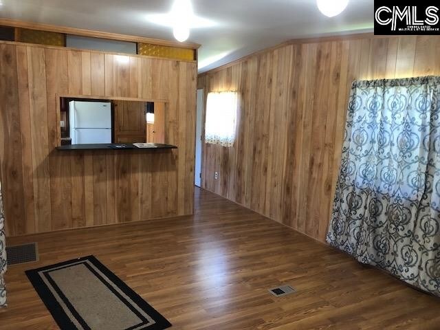 Building Photo - 205 Blueberry Dr