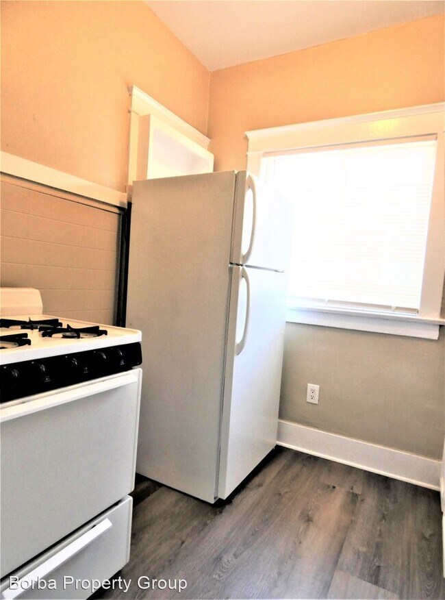 Foto del edificio - 624 W 5th St