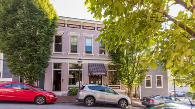 Building Photo - 1052 St Gregory St