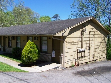 Building Photo - 4200 Coffey St
