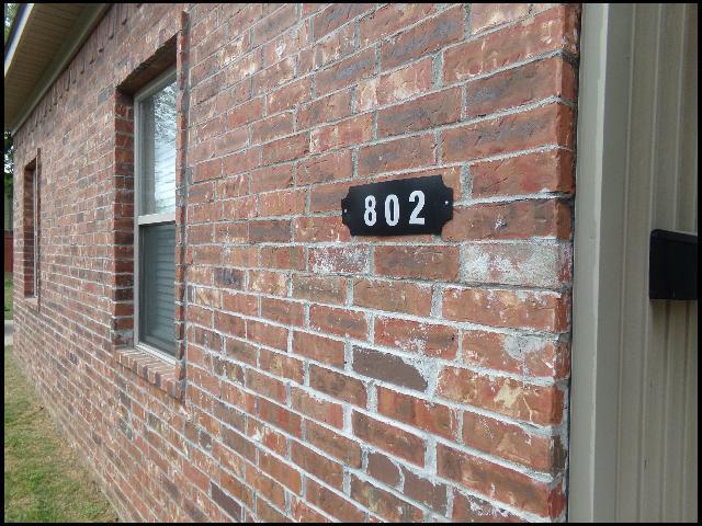 Foto del edificio - 802 Wright Ave