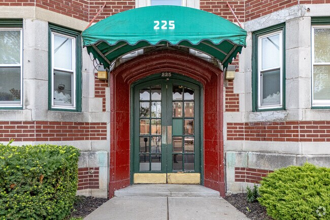 Foto del edificio - Willow Grove Apartments