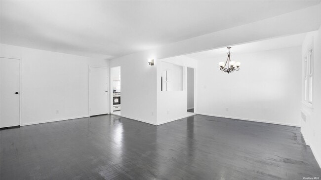 Building Photo - 827 Hartman Ln