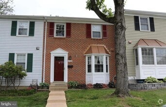 Building Photo - 1759 Sharwood Pl