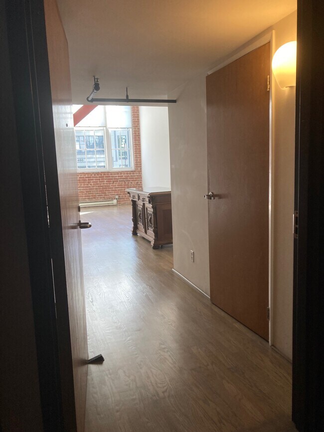 Entry of Loft C-103 - 461 2nd St