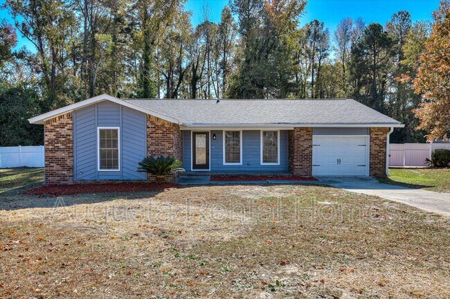 Foto del edificio - 238 Cavalier Dr