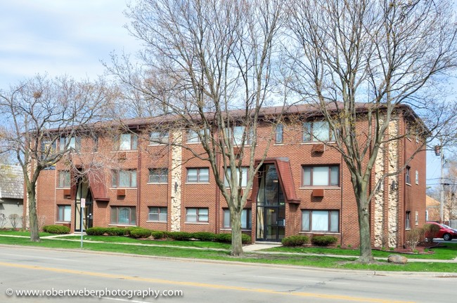 9217 S Kedzie Ave, Evergreen Park, IL 60805 Apartments - Evergreen Park ...