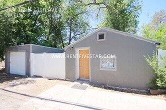 Building Photo - 744 N 11th Ave