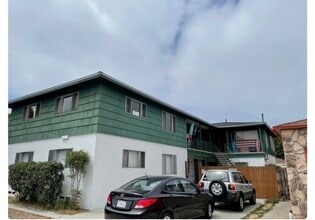 Building Photo - 3728 Ingraham St