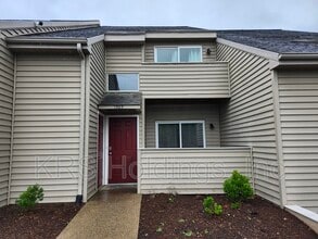 Building Photo - 1305 Bradley Dr