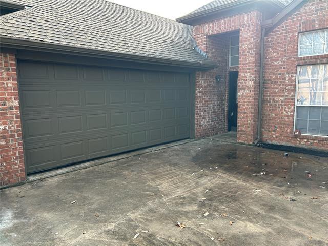 Building Photo - 6550 Trammel Dr