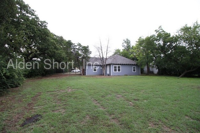 Foto del edificio - 3 bed, 2 bath in Pleasant Grove