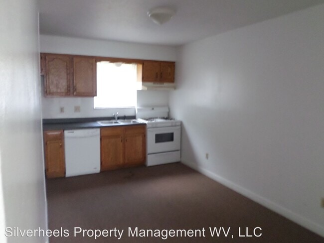 Building Photo - 114 Wildwood Dr