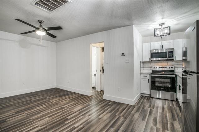 Building Photo - 5106 Live Oak St